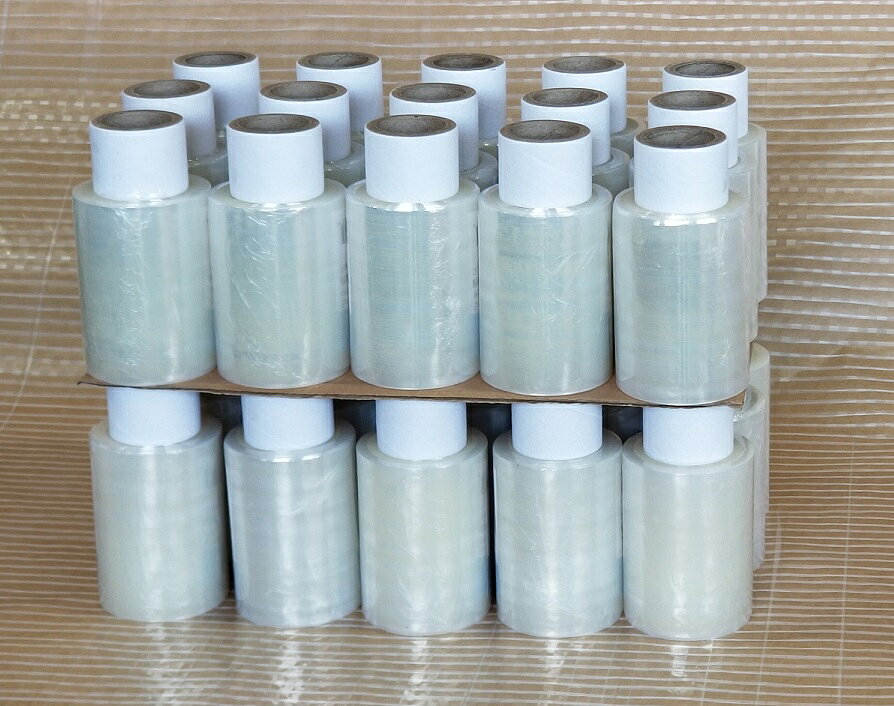 【送料無料】ホルダー1個付ミニストレッチフィルム100mm×150m15μ30個＋ホルダー1個...