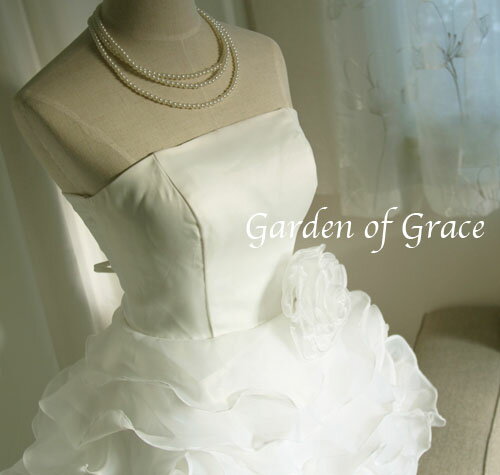 ウエディングドレス ミニ 結婚式 二次会 花嫁 ドレス シンプルなドレスがお好みの方に人気のショートドレスです。二次会 花嫁 【ニューフリルローズ オフホワイト】ウエディングドレス ブライズメイド