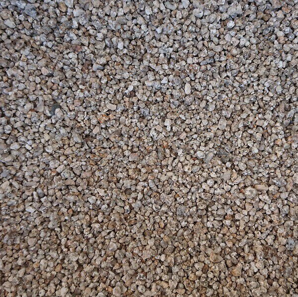 伊勢砂利5分(国産)500kgセット(20kg袋×25袋)【砂利】【砕石】【チップ】