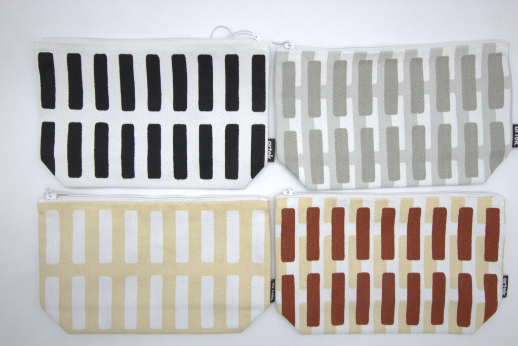 Rakuten - 【閉店SALE！感謝のお値引きクーポン発券中】artek アルテック キャンバス ポ－チ SIENA 24×15cmメール便 送料無料 北欧 フィンランド コットン　綿 シエナ おしゃれ かっこいい モダン