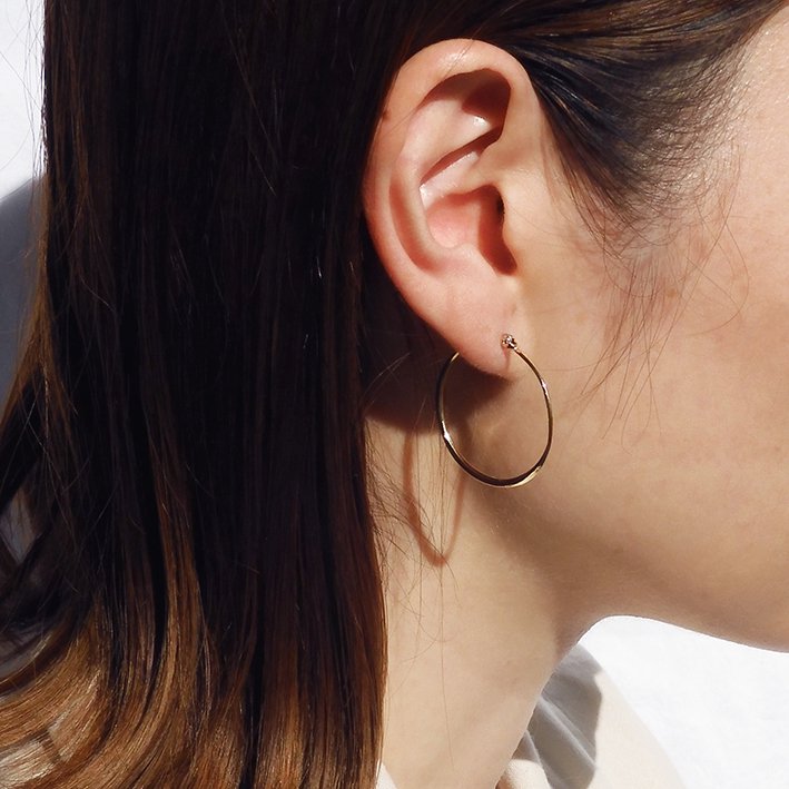 フープ ピアスM：ISS（イズ）