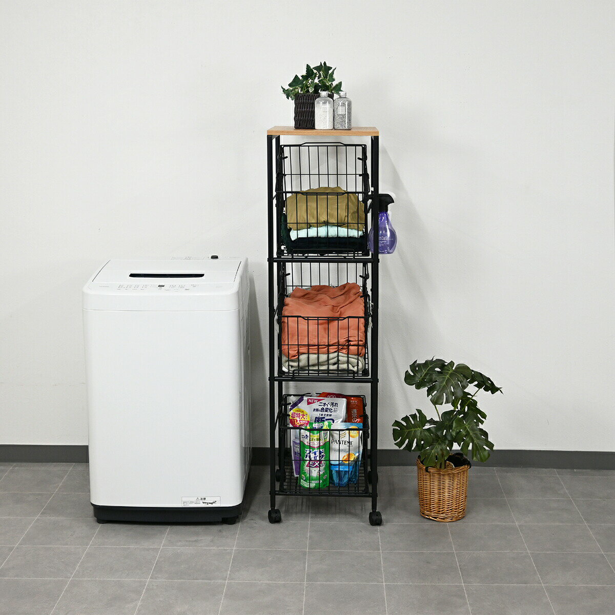 【大決算SALE開催中】【9ヶ月保証付】 取り出しやすいバスケットワゴン3段 ワゴン 幅38.5 高さ130 カゴ3個付 収納 キャスター付き ブラック キッチン ランドリー キッチンワゴン 収納 キッチンラック 台所 ランドリーラック [2]