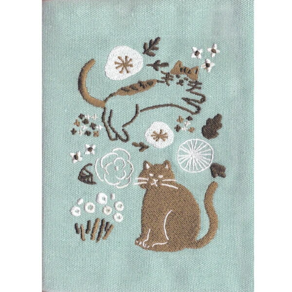刺繍ブックカバー 文庫本サイズ ゴロゴロねこ ネコ 猫 しおり紐付 読書 大人 かわいい プレゼント HONTOWATASHI 古川紙工