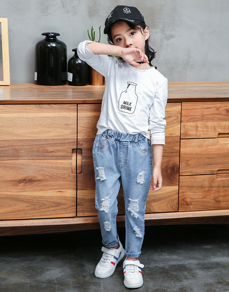 子供服 デニムパンツ 長ズボン パンツ 春秋 女の子 ジーンズ ジーパン ダメージパ...