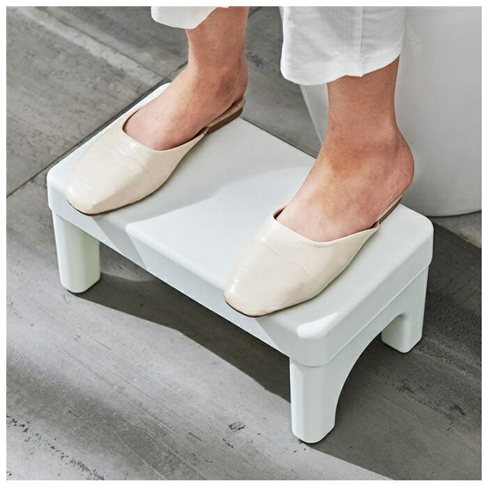 送料無料 トイレ踏み台 子供トイレトレーニング トイレステップ 補助踏み台 補助便座 踏ん張り台 足置き台 多機能 持ち運び 収納便利 キッチン トイレなどに適用 滑り止め 大人から子供まで向け ステップ台 足台 ふみ台 玄関 洗面所 手洗い 耐荷重80kg 6色選べる
