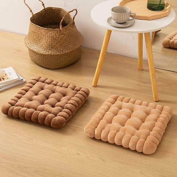 Rakuten - 座布団 クッション 椅子用 40×42cm 北欧 フロアクッション 厚手 7cm おしゃれ 抱き枕 角型 床 車 イス 座る ベッド かわいい ざぶとん 分厚い 大人 子供 在宅 テレワーク 読書 正座 疲れない 春 夏 秋 冬 送料無料