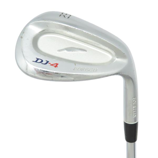 商品説明シャフトN.S.PRO DS-91wロフト52-05フレックスWEDGE左右右用長さ35.25重量(g)443±バランスD0±程度CDヘッドカバー無付属品無グリップ-グリップ程度汚れ・消耗在庫店舗ネット店備考商品の程度についてAメーカーフィルムで保護されていて使用痕跡が全く見られない状態Bバックフェース・シャフト・ソール・フェースに目立たない傷はあるが、全体的にきれいな状態Cバックフェース・シャフトソール・フェースに擦り傷・当たり傷など使用感のある傷が見られる状態Dバックフェース・シャフト・ソール・フェースに大きな擦り傷・当たり傷が見られる状態E全体的に汚く見える状態(使用に問題はございません)注意事項・注文手続き完了後の内容変更・キャンセル・交換・返品はお受けできません。あらかじめご了承ください。・ゴルフガレージ店頭でも販売しておりますので、タイミングによっては店頭完売によりご用意できない場合もございます。・重量・バランスについては弊社実測値です。・長さは、メーカーによって測定方法が異なるため、シャフト改造の痕跡が認められない場合、実測値が近似値であればメーカー公表値を表示しています。※アイアンセットの場合は、主に5番アイアンの長さを表示しています。中古