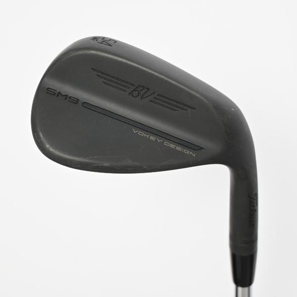 商品説明シャフトN.S.PRO 950GH neoロフト54-14フレックスS左右右用長さ35.25重量(g)452±バランスD4.5±程度Cヘッドカバー無付属品無グリップ-グリップ程度良在庫店舗ネット店備考商品の程度についてAメーカーフィルムで保護されていて使用痕跡が全く見られない状態Bバックフェース・シャフト・ソール・フェースに目立たない傷はあるが、全体的にきれいな状態Cバックフェース・シャフトソール・フェースに擦り傷・当たり傷など使用感のある傷が見られる状態Dバックフェース・シャフト・ソール・フェースに大きな擦り傷・当たり傷が見られる状態E全体的に汚く見える状態(使用に問題はございません)注意事項・注文手続き完了後の内容変更・キャンセル・交換・返品はお受けできません。あらかじめご了承ください。・ゴルフガレージ店頭でも販売しておりますので、タイミングによっては店頭完売によりご用意できない場合もございます。・重量・バランスについては弊社実測値です。・長さは、メーカーによって測定方法が異なるため、シャフト改造の痕跡が認められない場合、実測値が近似値であればメーカー公表値を表示しています。※アイアンセットの場合は、主に5番アイアンの長さを表示しています。中古