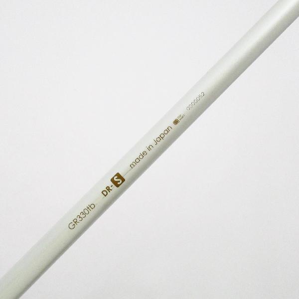商品説明シャフトカーボンシャフトロフト-フレックスS左右-長さ45重量(g)-バランス-程度Cヘッドカバー-付属品無グリップ-グリップ程度汚れ・消耗在庫店舗松戸八柱店備考シャフト名：WACCINE compo GR330tb。スリーブ錆浮き有。グリップにバックライン有。ヘッド装着時長さ：プラス1インチ〜1.5インチ。PROGRESS用。出荷予定時期通常2日後に出荷商品の程度についてA使用感の無い状態（未使用品含む）B傷の少ない状態C表面の擦れや傷がある状態D目立つ傷や擦れがある状態／レンズに小傷あり（距離測定器）E全体的に傷が多い状態／レンズに傷あり（距離測定器）注意事項・注文手続き完了後の内容変更・キャンセル・交換・返品はお受けできません。あらかじめご了承ください。・ゴルフガレージ店頭でも販売しておりますので、タイミングによっては店頭完売によりご用意できない場合もございます。・重量・バランスについては弊社実測値です。・長さは、メーカーによって測定方法が異なるため、シャフト改造の痕跡が認められない場合、実測値が近似値であればメーカー公表値を表示しています。※アイアンセットの場合は、主に5番アイアンの長さを表示しています。中古