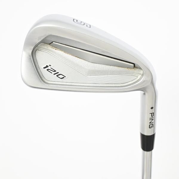 商品説明シャフトN.S.PRO MODUS3 TOUR 120ロフト26フレックスS左右右用長さ38重量(g)406±バランスD1.5±程度Cヘッドカバー無付属品無グリップ-グリップ程度汚れ・消耗在庫店舗ネット店セット内容7本:#5 #6 #7 #8 #9 W U備考W：シャフト名印刷剥がれ有（シャフトモデル、フレックス不明）。【カラー】H：ブラック G：アクア。商品の程度についてAメーカーフィルムで保護されていて使用痕跡が全く見られない状態Bバックフェース・シャフト・ソール・フェースに目立たない傷はあるが、全体的にきれいな状態Cバックフェース・シャフトソール・フェースに擦り傷・当たり傷など使用感のある傷が見られる状態Dバックフェース・シャフト・ソール・フェースに大きな擦り傷・当たり傷が見られる状態E全体的に汚く見える状態(使用に問題はございません)注意事項・注文手続き完了後の内容変更・キャンセル・交換・返品はお受けできません。あらかじめご了承ください。・ゴルフガレージ店頭でも販売しておりますので、タイミングによっては店頭完売によりご用意できない場合もございます。・重量・バランスについては弊社実測値です。・長さは、メーカーによって測定方法が異なるため、シャフト改造の痕跡が認められない場合、実測値が近似値であればメーカー公表値を表示しています。※アイアンセットの場合は、主に5番アイアンの長さを表示しています。中古