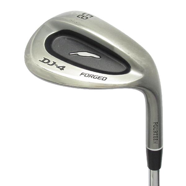 商品説明シャフトN.S.PRO TS-114wロフト58-07フレックスWEDGE左右右用長さ35重量(g)476±バランスD2±程度Cヘッドカバー無付属品無グリップ-グリップ程度汚れ・消耗在庫店舗ネット店備考商品の程度についてAメーカーフィルムで保護されていて使用痕跡が全く見られない状態Bバックフェース・シャフト・ソール・フェースに目立たない傷はあるが、全体的にきれいな状態Cバックフェース・シャフトソール・フェースに擦り傷・当たり傷など使用感のある傷が見られる状態Dバックフェース・シャフト・ソール・フェースに大きな擦り傷・当たり傷が見られる状態E全体的に汚く見える状態(使用に問題はございません)注意事項・注文手続き完了後の内容変更・キャンセル・交換・返品はお受けできません。あらかじめご了承ください。・ゴルフガレージ店頭でも販売しておりますので、タイミングによっては店頭完売によりご用意できない場合もございます。・重量・バランスについては弊社実測値です。・長さは、メーカーによって測定方法が異なるため、シャフト改造の痕跡が認められない場合、実測値が近似値であればメーカー公表値を表示しています。※アイアンセットの場合は、主に5番アイアンの長さを表示しています。中古
