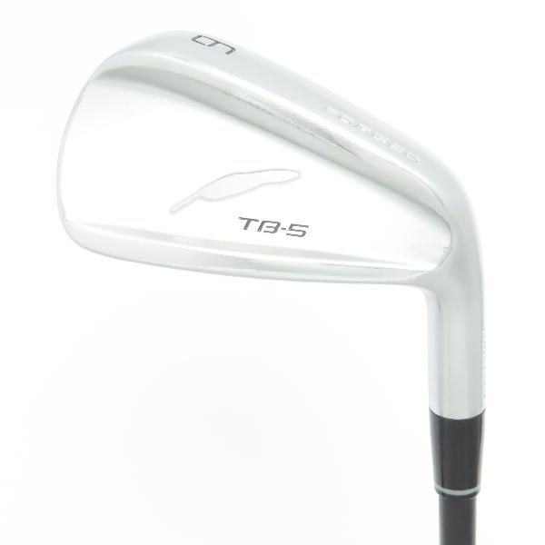 商品説明シャフトFT-70iロフト26フレックス設定無左右右用長さ38重量(g)385±バランスC9.5±程度Cヘッドカバー無付属品無グリップ-グリップ程度汚れ・消耗在庫店舗ネット店セット内容5本:#6 #7 #8 #9 PW備考商品の程度についてAメーカーフィルムで保護されていて使用痕跡が全く見られない状態Bバックフェース・シャフト・ソール・フェースに目立たない傷はあるが、全体的にきれいな状態Cバックフェース・シャフトソール・フェースに擦り傷・当たり傷など使用感のある傷が見られる状態Dバックフェース・シャフト・ソール・フェースに大きな擦り傷・当たり傷が見られる状態E全体的に汚く見える状態(使用に問題はございません)注意事項・注文手続き完了後の内容変更・キャンセル・交換・返品はお受けできません。あらかじめご了承ください。・ゴルフガレージ店頭でも販売しておりますので、タイミングによっては店頭完売によりご用意できない場合もございます。・重量・バランスについては弊社実測値です。・長さは、メーカーによって測定方法が異なるため、シャフト改造の痕跡が認められない場合、実測値が近似値であればメーカー公表値を表示しています。※アイアンセットの場合は、主に5番アイアンの長さを表示しています。中古