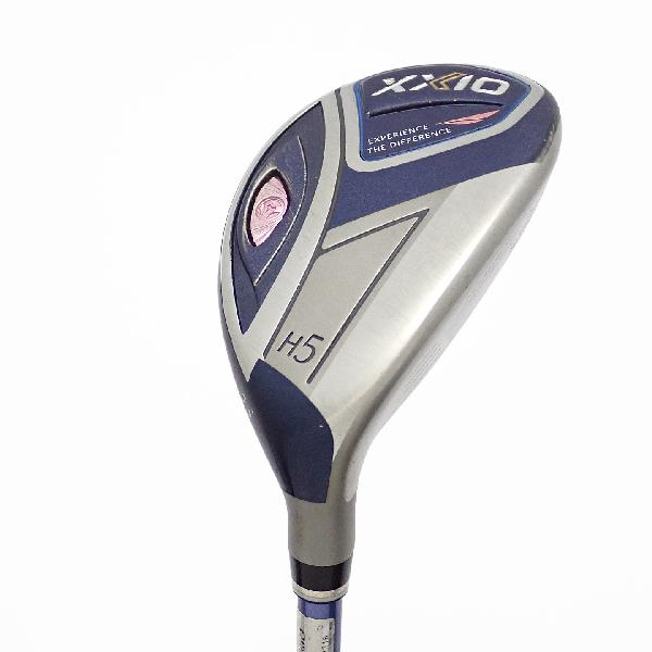 商品説明シャフトXXIO MP1100Lロフト23フレックスL左右右用長さ38.5重量(g)297±バランスB8±程度CDヘッドカバー有付属品無グリップ-グリップ程度良在庫店舗ネット店備考商品の程度についてAメーカーフィルムで保護されていて使用痕跡が全く見られない状態Bクラウン・バックフェース・シャフトに傷はなく、ソール・フェースに目立たない傷はあるが、全体的にきれいな状態Cクラウン・バックフェース・シャフトに目立たない傷が確認できる状態ソール・フェースに擦り傷・当たり傷など使用感のある傷が見られる状態Dクラウン・バックフェース・シャフトに擦り傷・当たり傷・小さな凹み・目立つ塗装剥がれが確認できる状態ソール・フェースに爪にかかるような擦り傷・当たり傷が見られる状態E全体的に汚く見える状態(使用に問題はございません)注意事項・注文手続き完了後の内容変更・キャンセル・交換・返品はお受けできません。あらかじめご了承ください。・ゴルフガレージ店頭でも販売しておりますので、タイミングによっては店頭完売によりご用意できない場合もございます。・重量・バランスについては弊社実測値です。・長さは、メーカーによって測定方法が異なるため、シャフト改造の痕跡が認められない場合、実測値が近似値であればメーカー公表値を表示しています。※アイアンセットの場合は、主に5番アイアンの長さを表示しています。中古