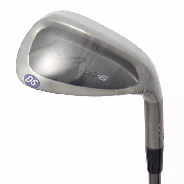 商品説明シャフトN.S.PRO DS-91w BKロフト44-13フレックスWEDGE左右右用長さ35.5重量(g)441±バランスD1±程度Aヘッドカバー無付属品無グリップ-グリップ程度良在庫店舗ネット店備考商品の程度についてAメーカーフィルムで保護されていて使用痕跡が全く見られない状態Bバックフェース・シャフト・ソール・フェースに目立たない傷はあるが、全体的にきれいな状態Cバックフェース・シャフトソール・フェースに擦り傷・当たり傷など使用感のある傷が見られる状態Dバックフェース・シャフト・ソール・フェースに大きな擦り傷・当たり傷が見られる状態E全体的に汚く見える状態(使用に問題はございません)注意事項・注文手続き完了後の内容変更・キャンセル・交換・返品はお受けできません。あらかじめご了承ください。・ゴルフガレージ店頭でも販売しておりますので、タイミングによっては店頭完売によりご用意できない場合もございます。・重量・バランスについては弊社実測値です。・長さは、メーカーによって測定方法が異なるため、シャフト改造の痕跡が認められない場合、実測値が近似値であればメーカー公表値を表示しています。※アイアンセットの場合は、主に5番アイアンの長さを表示しています。中古