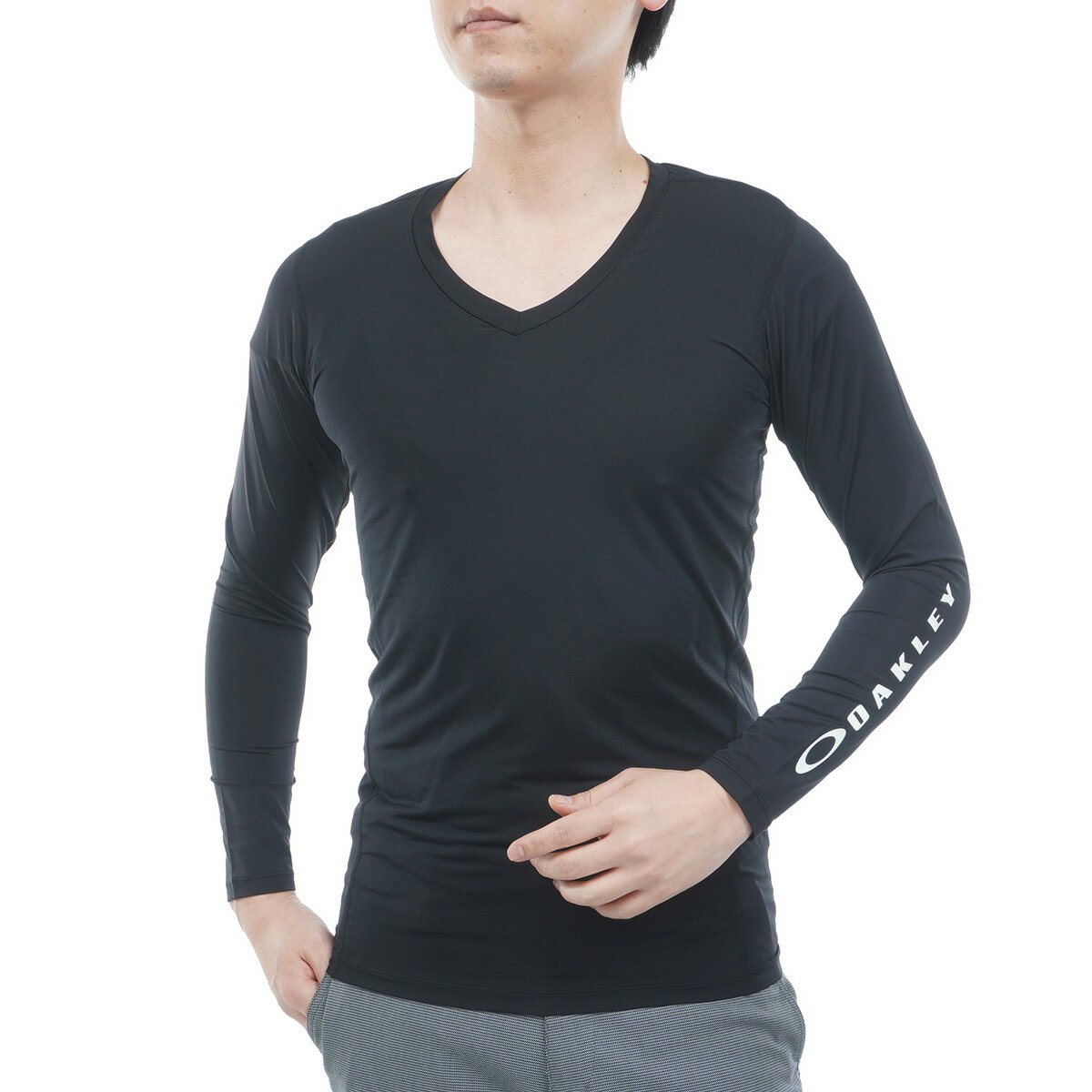 オークリー　OAKLEY　BASE LAYER 6.0 Vネック長袖インナーシャツ