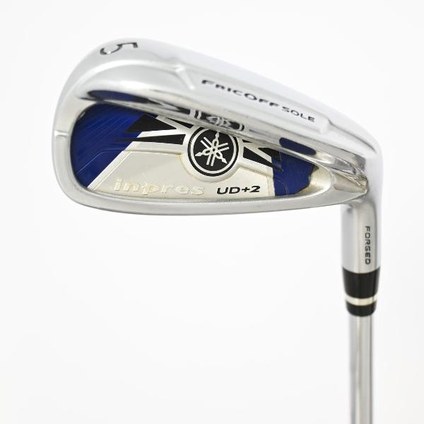 商品説明シャフトN.S.PRO ZELOS 7ロフト22フレックスR左右右用長さ38.75重量(g)369±バランスD1.5±程度Dヘッドカバー無付属品無グリップ-グリップ程度汚れ・消耗在庫店舗ネット店セット内容6本:#5 #6 #7 #8 #9 PW備考グリップ異種混在。商品の程度についてAメーカーフィルムで保護されていて使用痕跡が全く見られない状態Bバックフェース・シャフト・ソール・フェースに目立たない傷はあるが、全体的にきれいな状態Cバックフェース・シャフトソール・フェースに擦り傷・当たり傷など使用感のある傷が見られる状態Dバックフェース・シャフト・ソール・フェースに大きな擦り傷・当たり傷が見られる状態E全体的に汚く見える状態(使用に問題はございません)注意事項・注文手続き完了後の内容変更・キャンセル・交換・返品はお受けできません。あらかじめご了承ください。・ゴルフガレージ店頭でも販売しておりますので、タイミングによっては店頭完売によりご用意できない場合もございます。・重量・バランスについては弊社実測値です。・長さは、メーカーによって測定方法が異なるため、シャフト改造の痕跡が認められない場合、実測値が近似値であればメーカー公表値を表示しています。※アイアンセットの場合は、主に5番アイアンの長さを表示しています。中古
