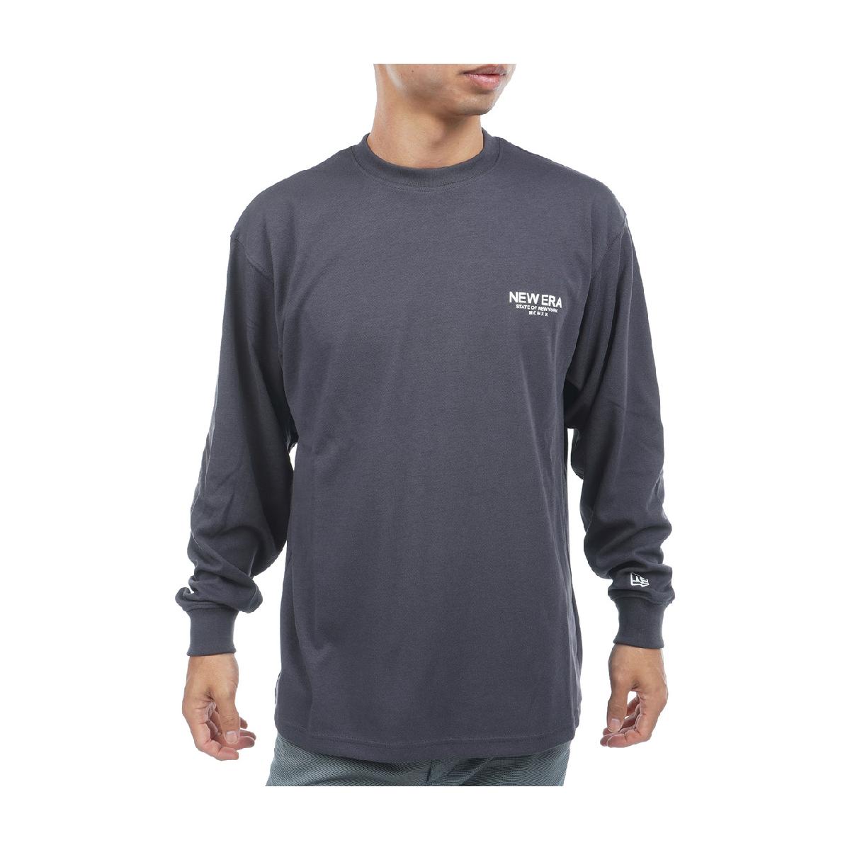 OS PF MCMXX 長袖Tシャツニューエラ / NEW ERA商品の特徴ニューエラが独自に開発した吸水速乾性を備える機能素材、COOLERA(クールエラ)を採用したコレクション。MCMXXは創業年度1920のローマ数字表記。身幅にゆとりを持たせつつ、肩幅や袖付け部分のバランスを整えたシルエットにアップデート。素材本体：綿51％、ポリエステル49％／リブ部分：綿60％、ポリエステル40％機能吸水速乾サイズバリエーションM、L、XL対象メンズ製造国中国シーズン2026年秋冬モデル【GDO計測実寸値】(cm)M:着丈67、ゆき丈86.5、身幅58L:着丈70、ゆき丈88.5、身幅61.5XL:着丈73、ゆき丈92、身幅64※伸縮素材やデザインによってメーカー公表推奨サイズより実寸値が小さい場合がございます。※実際に採寸した数値を掲載しております。商品タグにはメーカー推奨サイズ（想定しているボディサイズ）が記載されており、実寸とは異なりますのでご注意ください。【メーカー公表実寸サイズ】(cm)M：着丈72、身幅57、肩幅55、袖丈61.5L：着丈75、身幅60、肩幅58、袖丈63XL：着丈78、身幅63、肩幅61、袖丈64.5【実寸計測箇所】着丈 ：後ろ襟ぐり（襟の付け根）中央から後身頃裾口までの長さゆき丈：後ろ襟ぐり（襟の付け根）中央から肩先を通り袖口までの長さ身幅 ：脇部袖の付け根左右両端の長さウエスト(A)：履き口左右両端の長さを2倍ウエスト(B)：内股合わせ（※）から股上前面へ20cmの地点の左右両端の長さを2倍ヒップ ：内股合わせ（※）から股上前面へ15cmの地点の左右両端の長さを2倍股上 ：内股合わせ（※）から履き口上端までの長さ股下 ：内股合わせ（※）から内股の縫い目に沿った裾口までの長さわたり幅 ：内股合わせ（※）から水平方向に外側へ端まで結んだ長さ(※)パンツの股部分の左右の分かれ目の起点※GDO独自の採寸方法により計測を行っておりますため、多少の誤差が生じる場合がございます。fwnew