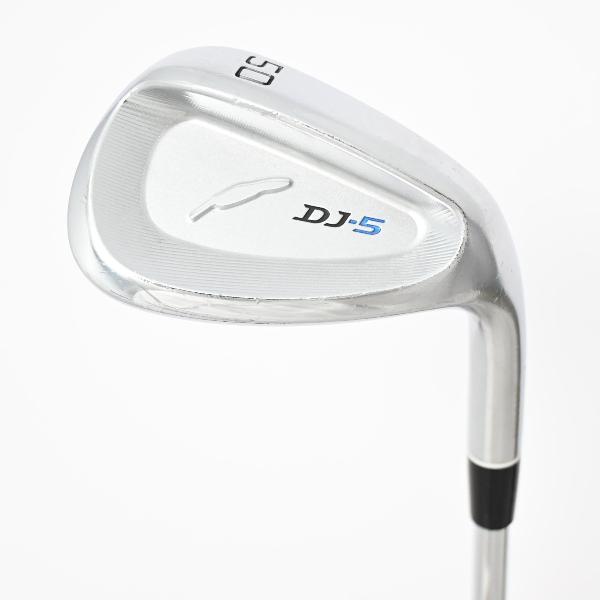商品説明シャフトN.S.PRO MODUS3 TOUR 105ロフト50-06フレックスS左右右用長さ35.25重量(g)447±バランスD2±程度Cヘッドカバー無付属品無グリップ-グリップ程度やや汚れ在庫店舗ネット店備考商品の程度についてAメーカーフィルムで保護されていて使用痕跡が全く見られない状態Bバックフェース・シャフト・ソール・フェースに目立たない傷はあるが、全体的にきれいな状態Cバックフェース・シャフトソール・フェースに擦り傷・当たり傷など使用感のある傷が見られる状態Dバックフェース・シャフト・ソール・フェースに大きな擦り傷・当たり傷が見られる状態E全体的に汚く見える状態(使用に問題はございません)注意事項・注文手続き完了後の内容変更・キャンセル・交換・返品はお受けできません。あらかじめご了承ください。・ゴルフガレージ店頭でも販売しておりますので、タイミングによっては店頭完売によりご用意できない場合もございます。・重量・バランスについては弊社実測値です。・長さは、メーカーによって測定方法が異なるため、シャフト改造の痕跡が認められない場合、実測値が近似値であればメーカー公表値を表示しています。※アイアンセットの場合は、主に5番アイアンの長さを表示しています。中古