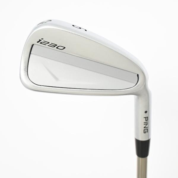 商品説明シャフトPING TOUR 2.0 CHROME Iロフト29.5フレックスS左右右用長さ37.5重量(g)383±バランスD1±程度CDヘッドカバー無付属品無グリップ-グリップ程度良在庫店舗横浜上永谷店セット内容6本:#6 #7 #8 #9 W U備考#8:シャフトコーティング剥がれ箇所有。【カラー】H：ブラック G：アクア。出荷予定時期通常2日後に出荷商品の程度についてAメーカーフィルムで保護されていて使用痕跡が全く見られない状態Bバックフェース・シャフト・ソール・フェースに目立たない傷はあるが、全体的にきれいな状態Cバックフェース・シャフトソール・フェースに擦り傷・当たり傷など使用感のある傷が見られる状態Dバックフェース・シャフト・ソール・フェースに大きな擦り傷・当たり傷が見られる状態E全体的に汚く見える状態(使用に問題はございません)注意事項・注文手続き完了後の内容変更・キャンセル・交換・返品はお受けできません。あらかじめご了承ください。・ゴルフガレージ店頭でも販売しておりますので、タイミングによっては店頭完売によりご用意できない場合もございます。・重量・バランスについては弊社実測値です。・長さは、メーカーによって測定方法が異なるため、シャフト改造の痕跡が認められない場合、実測値が近似値であればメーカー公表値を表示しています。※アイアンセットの場合は、主に5番アイアンの長さを表示しています。中古
