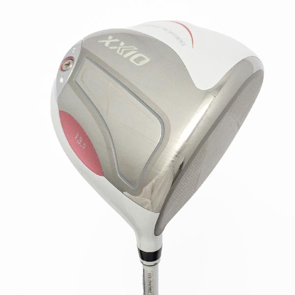 商品説明シャフトXXIO MP1400Lロフト13.5フレックスL左右右用長さ44重量(g)261±バランスC1±程度CDヘッドカバー有付属品無グリップ-グリップ程度良在庫店舗ネット店備考ヘッドカラー：ホワイト。商品の程度についてAメーカーフィルムで保護されていて使用痕跡が全く見られない状態Bクラウン・バックフェース・シャフトに傷はなく、ソール・フェースに目立たない傷はあるが、全体的にきれいな状態Cクラウン・バックフェース・シャフトに目立たない傷が確認できる状態ソール・フェースに擦り傷・当たり傷など使用感のある傷が見られる状態Dクラウン・バックフェース・シャフトに擦り傷・当たり傷・小さな凹み・目立つ塗装剥がれが確認できる状態ソール・フェースに爪にかかるような擦り傷・当たり傷が見られる状態E全体的に汚く見える状態(使用に問題はございません)注意事項・注文手続き完了後の内容変更・キャンセル・交換・返品はお受けできません。あらかじめご了承ください。・ゴルフガレージ店頭でも販売しておりますので、タイミングによっては店頭完売によりご用意できない場合もございます。・重量・バランスについては弊社実測値です。・長さは、メーカーによって測定方法が異なるため、シャフト改造の痕跡が認められない場合、実測値が近似値であればメーカー公表値を表示しています。※アイアンセットの場合は、主に5番アイアンの長さを表示しています。中古 tryshotresale