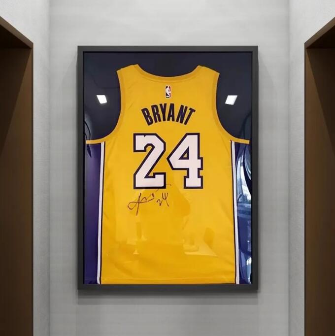 ユニフォーム額縁 木製 壁掛け用 コレクションケース ディスプレイ 野球 サッカー スポーツ tシャツ イベント サイン 記念品 ライブTシャツ 応援グッズ...