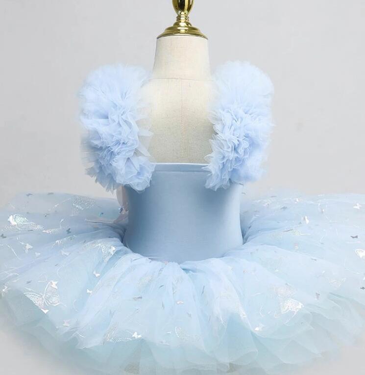 YLX TRADE楽天市場店の子供バレエダンス衣装 可愛いワンピース 髪飾り付き 蝶柄 3色 ショート丈 ふわふわ ボリューム バレエ チュチュドレス チョウ お姫様 ダンス ドレス 発表会 ドレス110 ジュニア キッズ｜アングル3