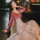 パーティードレス ワンピース ドレス 結婚式 お呼ばれ 切り替え ミモレ丈 長袖 秋 冬 二次会 演奏会 ボリューム袖 レトロ ベルベット 大人可愛い 10代 20代 おしゃれ 紫 花柄 個性的