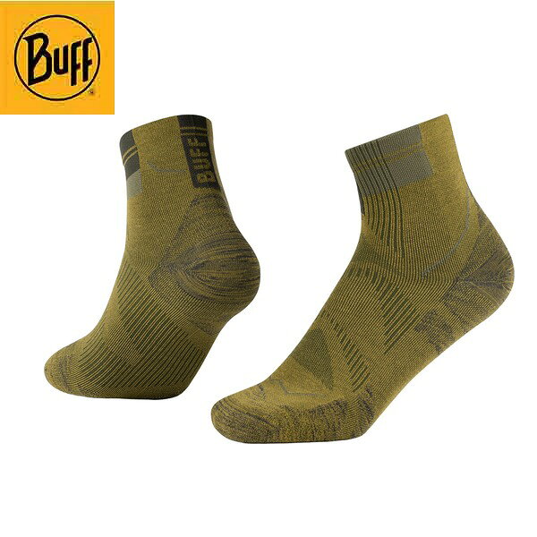 クールネット クォーターソックス L COOLNET QUARTER SOCKS CQ L 軽量で通気性のあるCoolNetソックスは、HeiQ Smart Mint Cooling and Odor Technologyを使用して、何マイルも歩く間、足をフレッシュに保ちます。湿気を逃がす繊維、通気性のあるメッシュゾーン、サポートのためのアーチコンプレッションが最大の快適さと安定性を保証します。平らな縫い目のつま先が摩擦を防ぎ、自己ベストの更新からカジュアルなジョギングまであらゆる場面に最適です。 ■SIZE Lサイズ：26-28cm ■SPEC 素材：ポリアミド58%、ポリウレタン20%、リサイクルポリエステル18%、リサイクルポリアミド4% 重量：38g 特徴：天然ミントを使用した自然冷却と臭気制御、メッシュゾーンによる軽量で優れた通気性と爽快感、湿気コントロール繊維、安定性のためのアーチコンプレッション設計、平らな縫い目のつま先 原産国：スペイン Buff(バフ)とは 1992年、スペイン・バルセロナから北西に60キロほど離れたイグアラダにて生まれたブランド。 オートバイレースに出場していたBuff創設者、Joan Rojasは、もっと使いやすいマフラーを作ろうと、継目の無い新しいヘッドウェアを自分のために開発したのがBuffの原点です。 スタート当初は、スポーツ愛好家、特にアウトドアファンやスキーインストラクター仲間の手に渡りました。 その後、改良を重ねながら、多機能ヘッドウェアとして販売されるようになり、 現在では世界110カ国で展開するブランドに成長しました。 ※メーカーやモデル等によりサイズ感は異なります。サイズは目安としてお考えください。 ※写真の色と実際の商品の色は多少異なる場合がございます。 ※商品画像はメーカー提供のサンプル画像です。 製品仕様・デザインは改良のため予告なく変更される場合がありますのでご了承ください。 正規品 未使用新品 当店のブランド商品は全て本物です。安心してショッピングをお楽しみください。