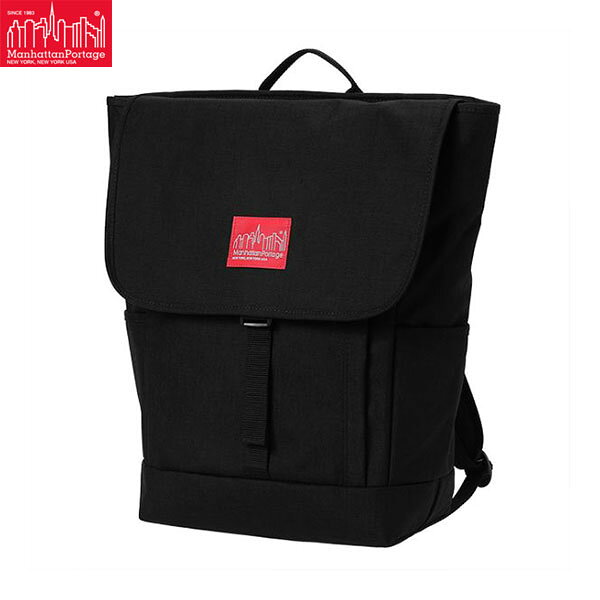 Washington SQ Backpack Black タウンユースに最適なサイズの多機能バックパック。メインコンパートメントへの入口は折り返しが付いており、雨風等の侵入を防ぎ、セキュリティーにも優れる。　　・サイドポケット付き・大きなフロントポケット・バックルと面ファスナーによる開閉・ロールトップタイプ間口・背面、ショルダーは通気性に優れたメッシュ地・ショルダーにD管を装備・胸部分で固定できるハーネス付き・A3サイズ収納可能・背負いのリュックタイプ・ショルダーベルト：45cm-89cm・表側ポケット：3・内側ポケット：1 Manhattan Portage/マンハッタン ポーテージとは Manhattan Portageの発祥の地であるニューヨークという街に対し、1983年のスタート当初より忠実であり続けている。 この数十年間、時のデザイナーが多数輩出しては去っていく移り変わりの激しいニューヨークという街では偉業と言えるであろう。 Manhattan Portageは一時的な流行になる事を避け、造り出すバッグそのものによって時の流れにも耐える事が出来た。 “A Bag For Everyone”「全ての人のためのバッグ」というシンプルな哲学のもと、モントリオールからメルボルン、東京からオスロ、そしてストックホルム、サンフランシスコ・・・と様々な場所で、様々な人々の手によってManhattan Portageは使用されている。 ※メーカーやモデル等によりサイズ感は異なります。サイズは目安としてお考えください。 ※写真の色と実際の商品の色は多少異なる場合がございます。 ※商品画像はメーカー提供のサンプル画像です。 製品仕様・デザインは改良のため予告なく変更される場合がありますのでご了承ください。 正規品 未使用新品 当店のブランド商品は全て本物です。安心してショッピングをお楽しみください。