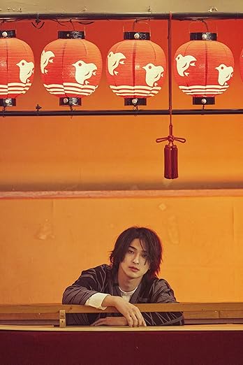 【予約商品 11月発売予定 】横浜流星 2026年カレンダー ［特典：限定絵柄ポストカード付き］のサムネイル