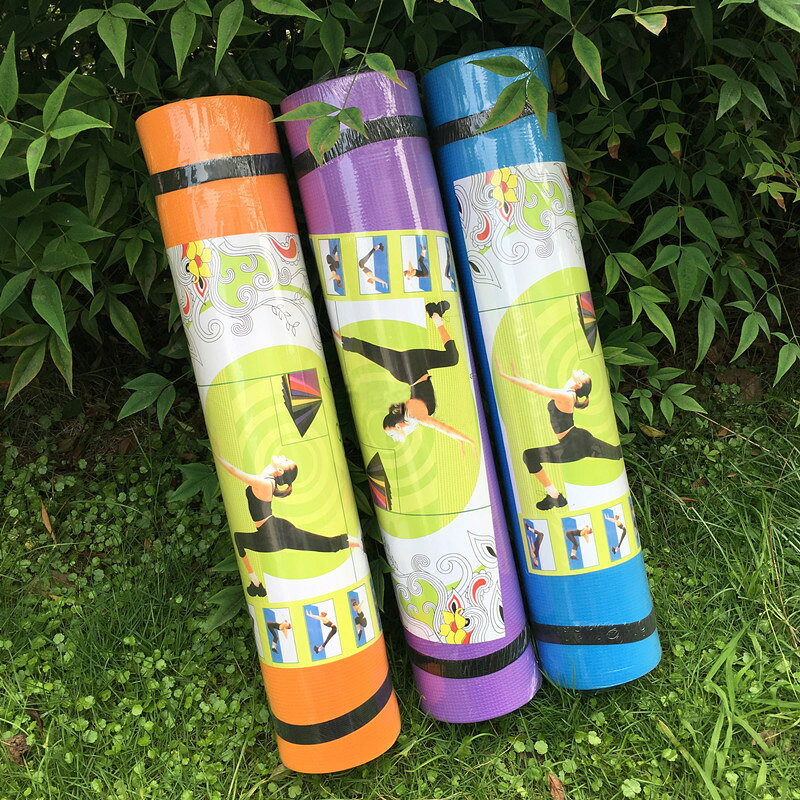 【補足説明】 173x61x0.6（cm） ヨガやフィットネスなどに♪ヨガマットです。 【サイズについて】 173x61x0.6（cm）