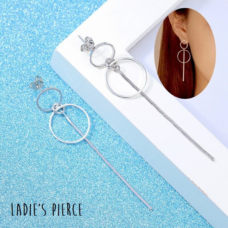 送料無料 ピアス スタッドピアス 耳飾り 両耳用 レディース 女性 アクセサリー ロングピアス チェーン サークル 輪っか 円 リング 揺れる ウェーブ ファッ...