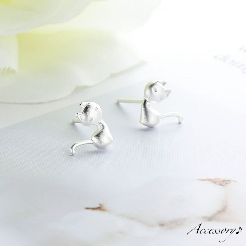 送料無料 スタッドピアス レディース 女性 アクセサリー ファッション雑貨 小物 ネコ 猫 キャット シルバーカラー シンプル かわいい キュート 小さめ 控え...