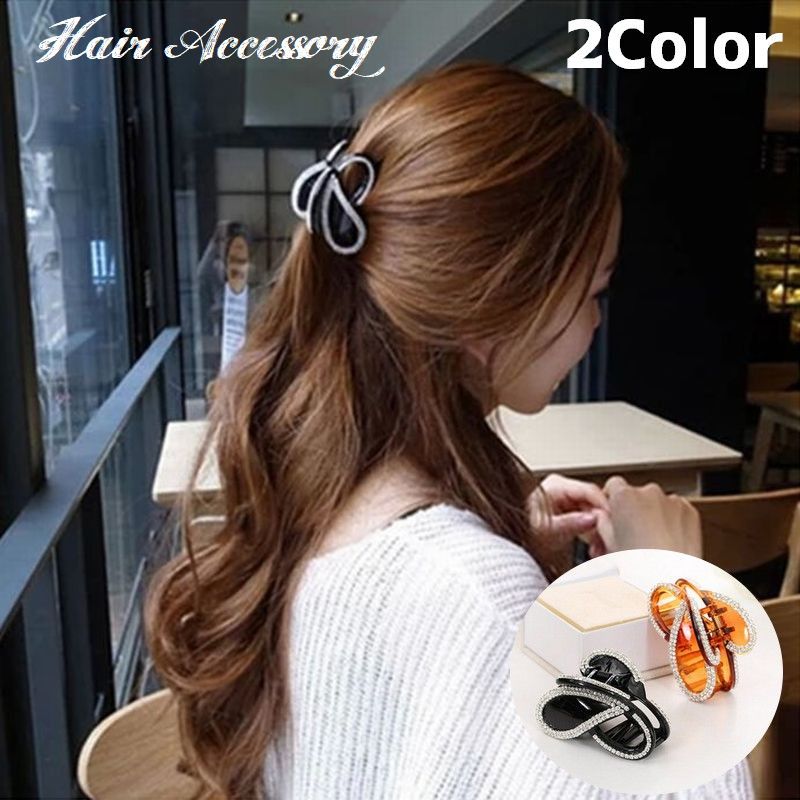 かわいいデザインのヘアクリップです。 挟むだけで簡単ヘアアレンジ♪ 【サイズについて】 画像をご参照ください。 【カラーについて】 生産ロットにより柄の出方や色の濃淡が異なる場合がございます。 お使いのモニターや撮影時の光の加減などにより 画像と実際の商品のカラーが異なる場合もございます。 予告なしにカラーやデザインなどの変更がある場合もございます。