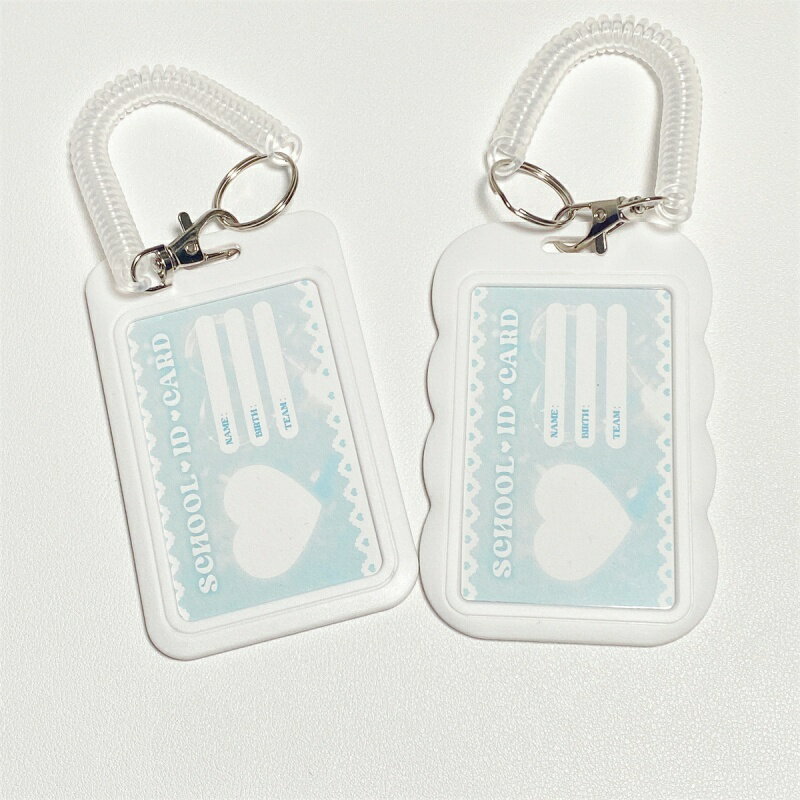 激安プラネットの送料無料 パスケース 定期入れ IDカードホルダー ストラップ 伸びる スプリング ハート 星 縦型 横型 タテ ヨコ かわいい おしゃれ 女の子 女子 女性 大人女子 プラスチック｜アングル2