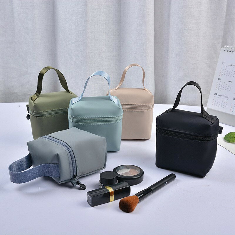 送料無料 化粧ポーチ メイクポーチ ナイロン 防水 小物入れ コスメ収納 大容量 持ち手 自立 持ち運び ミニ コンパクト 旅行 トラベル geki-pla-10123503 激安プラネット サンプル画像3