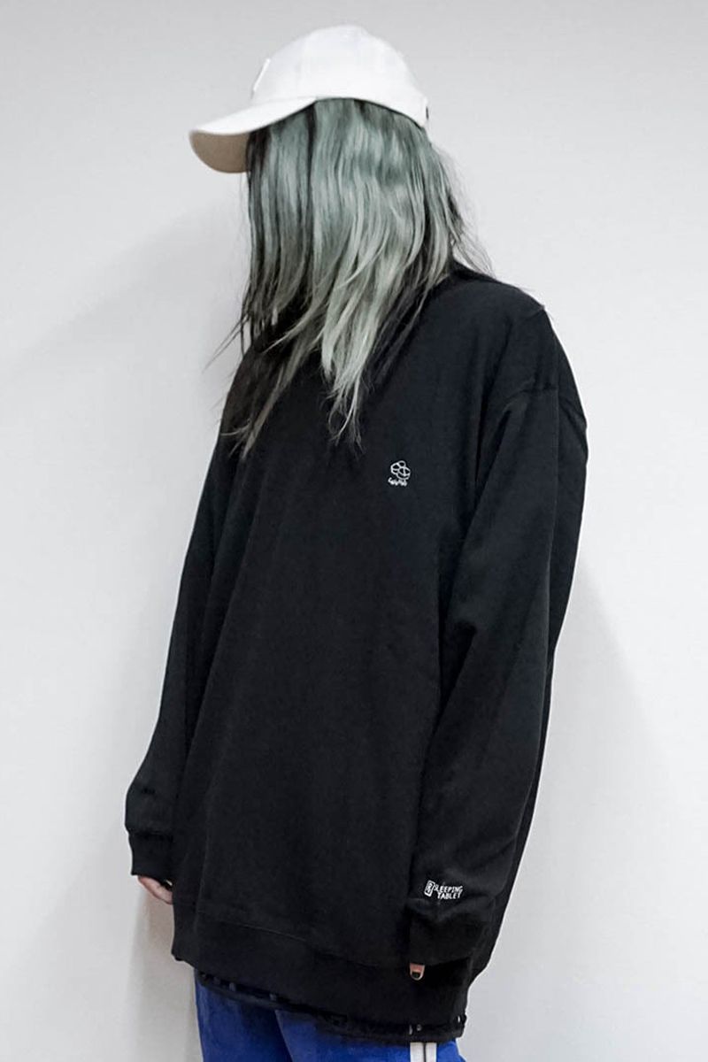 SLEEPING TABLET(X[sOE^ubg) DOODLE [ CREW SWEAT ] BLACK