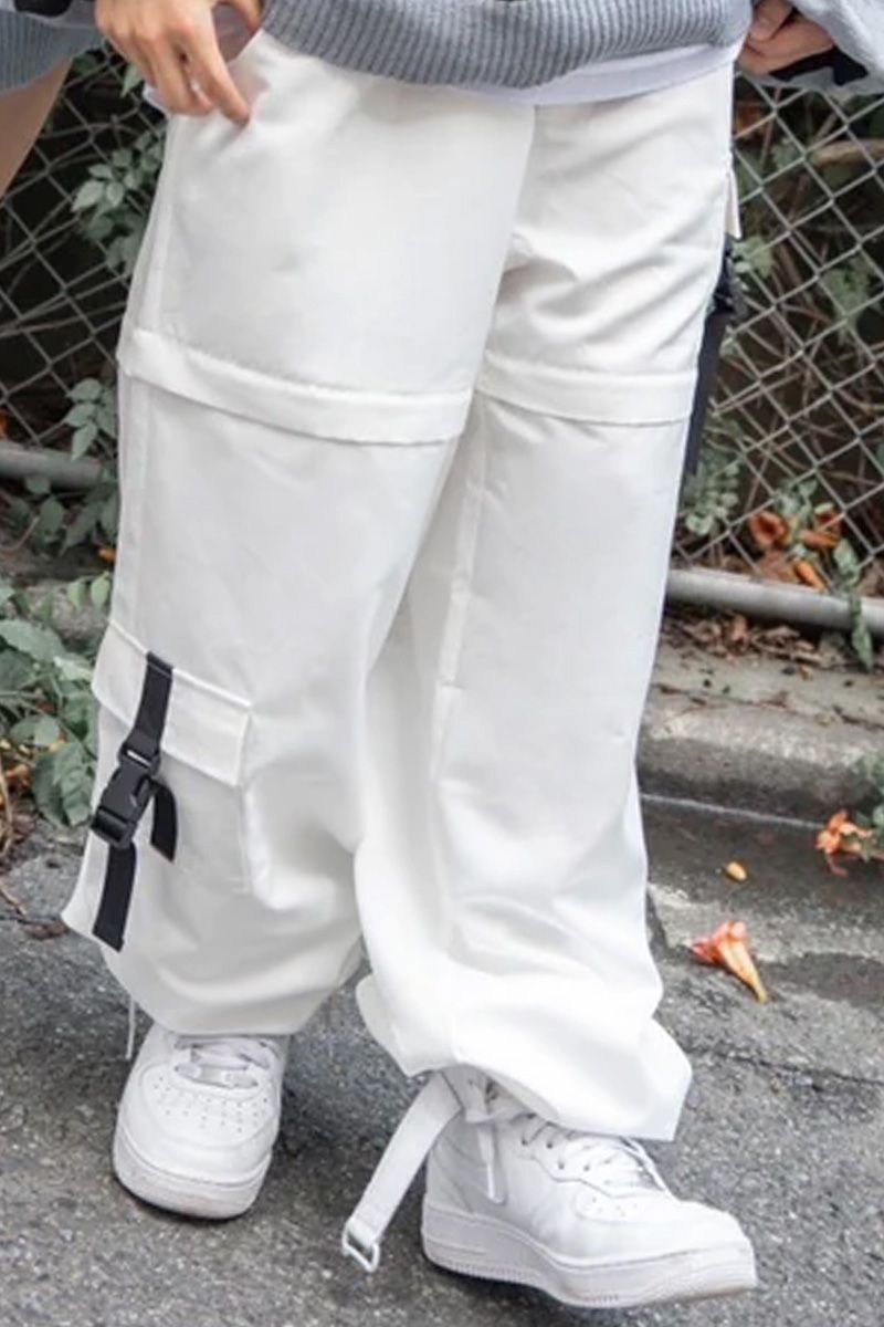 gibous(M{X) scorpion zipper cargo trousers WHITE