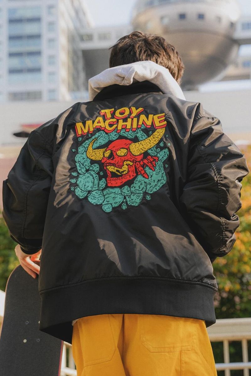 TOY MACHINE (gC}V[)@Hirotton monster bomber jacket BLACK