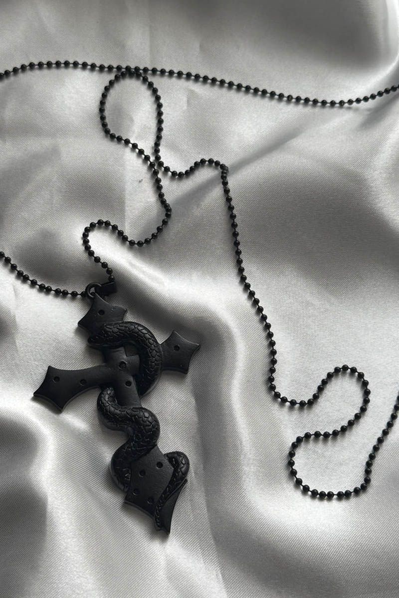 gibous (ギボス) snake cross pierce stock necklace - Black