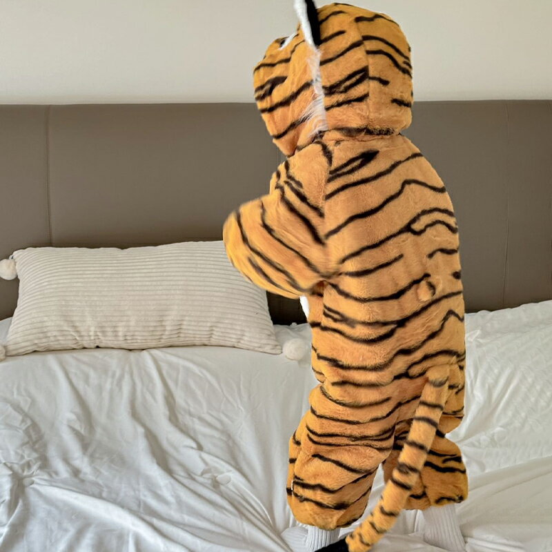 送料無料 着ぐるみ ロンパース カバーオール ベビー服 ベビーウェア コスプレ衣装 かわいい 男の子 女の子 もこもこ あったか 寝袋 子供 冬服 ベビーウェア コスプレ衣装 出産祝い 文化祭 学園祭 誕生日 プレゼント ハロウィン仮装 パーティ Halloween 演出服