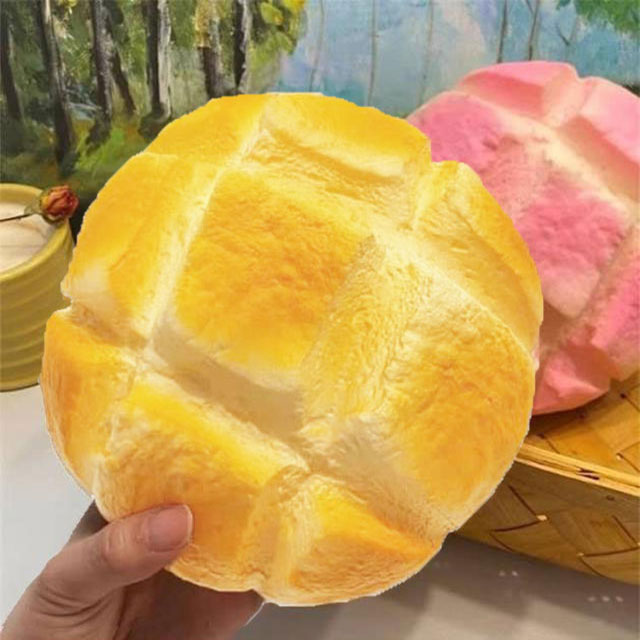 子供 景品 巨大なメロンパン 巨大なメロンパン スクイーズ ストレス解消 お祭り スクイーズ 誕生日 低反発 インテリア 香り付き ぷにぷに 水感 低反発 もちもち 減圧グッズ 大人 兼用 大サイズ 暇つぶし プレゼント ギフト gekiyasubeach-10000850 激安のお店 ビーチ サンプル画像2