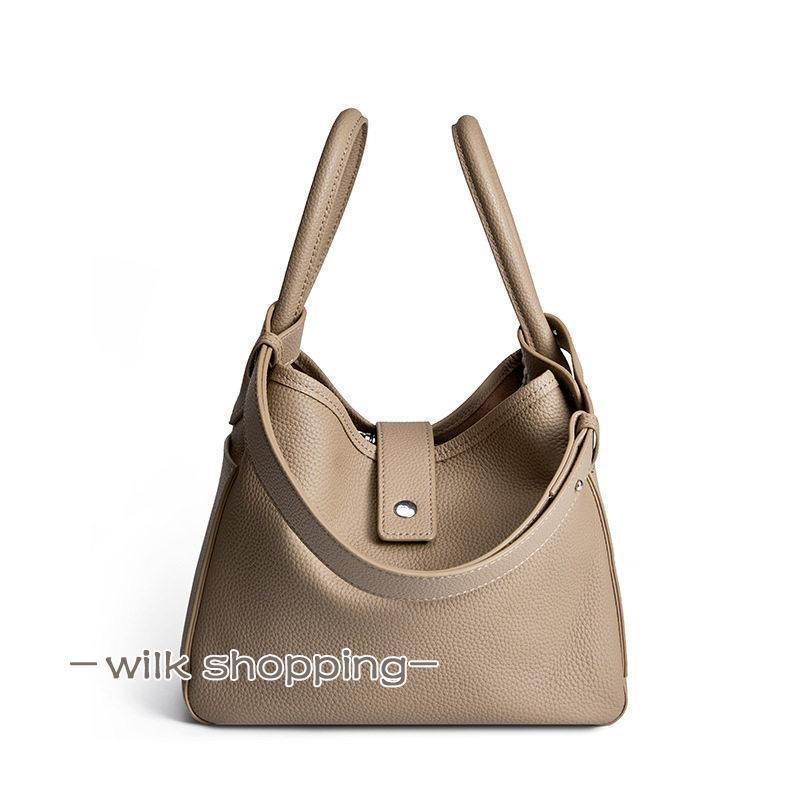 トートバッグ レディース 本革 ファッション 大容量 通勤バッグ 柔らかい おしゃれ きれいめ 肩掛け レザー ビジネス 大きめ 手提げ ハンドバッグ