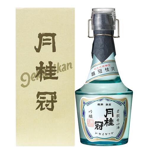 日本酒 父の日 ギフト 2024 月桂冠 レトロボトル 吟醸酒 720mL ■ 甘口 清酒 お酒 レトロ 京都 大倉記念館 記念館 限定 伏見 吟醸 明治 昭和 ボトル 瓶 ビン 贈り物 ギフト プレゼント 人気 グラス 贈答 奉納 献酒 内祝い 還暦 退職 転勤 開業 御祝 御中元 中元 1