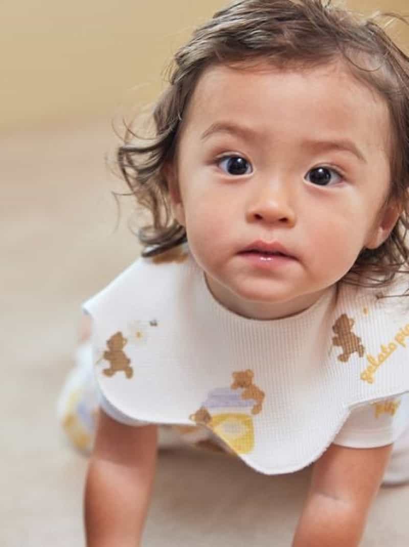 【BABY】はちみつベア柄スタイ gelato pique ジェラートピケ マタニティウェア・ベビー用品 スタイ・よ..