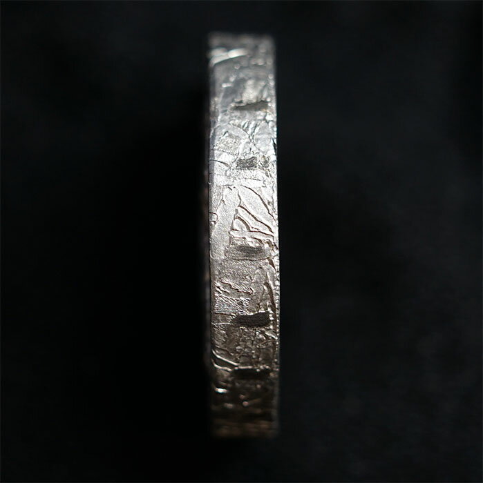 Rakuten 一点物 アルタイ隕石 新疆隕石 九宮八卦 彫り物 プレート Altai Xinjiang Meteorite Jiugong Bagua Plate カワセミ かわせみ 最適な材料 Eventfashion Net