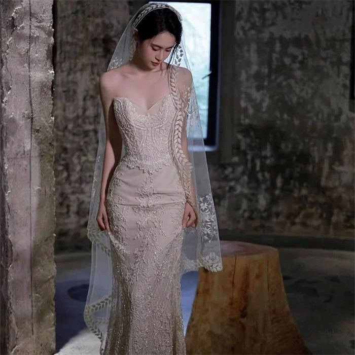 crystal beauty salon gemのウエディングベール ウェディング ベール Wedding Veil 1.5×1.2M 2×1.7M コーム付き ロング レトロ ベール レース 透け感 ブライダル ブライダル用品 結婚式 花嫁 夢幻 きれい｜アングル2
