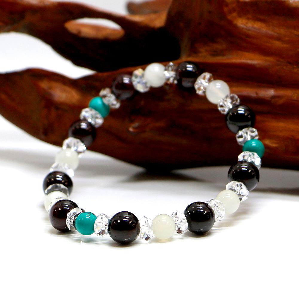 ガーネット＆ムーンストーンのコンビブレスレット【天然石・パワーストーン・Bracelet恋愛運】