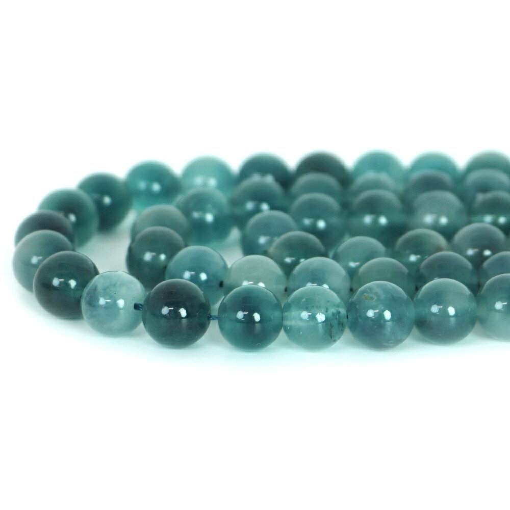 【ビーズサイズ】10mm 【形】丸玉 【連の長さ】約38〜40cm ※ビーズサイズは0.5mm前後の誤差がある場合がございます 【商品説明】 こちらの商品ではニュージェード、軟玉（なんぎょく）を紹介させていただきます 中国では翡翠の腕輪などは先祖から受け継がれるほど高価で神聖に扱われる品であります その天然石の材質は本翡翠でジェダイトジェードといい硬玉（こうぎょく）ともいわれます 発見当時はビルマ（現在のミャンマー）で鮮やかなグリーン調の透明度の高いものは大変希少価値も高く一粒でも高額なものとなります 本商品のニュージェードは中国では通称、玉（ぎょく）といわれ、サーペンティンの一種となります ジェードという同じようなネーミングで真逆の価値観の天然石ですが加工も容易でカラーバリエーションも大変豊富にそろうことから カジュアルなアクセサリービーズとして幅広く利用されております お好みの天然石を使ってあなただけのオリジナルアクセサリーを作ってみませんか？ ＊こちらの商品はビーズが連なった1連（1本）の商品となります 【パワーストーン】 機転が働き、多くの知恵を授け、学業成就・商売繁盛のお守りに良いといわれます 【配送につきまして】 ●メール便：送料250円（お買い物合計金額3,000円以上で1通分送料無料） ・ヤマト運輸ネコポスでのお届けとなります ・宅配便同様のお届け日数（翌日?3日程度での配達）＊一部地域を除く ・ご自宅のポストへのお届けとなります（ご登録のお名前がポストへ記載があることをご確認お願い致します） ・大きさ（上限A4サイズ）：縦31.2cm、横22.8cm、厚さ2.5cm、重さ1kg以内 ※後払い（商品到着後コンビニなどでのお支払い）はご利用頂けます ※代引き決済はできません ※配送日時指定不可 ※発送後の住所変更はできませんので予めご注意ください ※商品紛失などの補償は基本的にございません ●宅配便：送料は配達地域によって異なります（お買い物合計金額3,980円以上で送料無料） ・佐川急便でのお届けとなります ・ドライバーによる手渡しでのお届け ・代引き決済はドライバーへ代金のお支払が可能となります （代引き手数料330円） ・配送日時指定可能 ※初回お届けより1週間以上お受け取りになられない場合は持ち戻りとなり返送となります 返送による送料は運送会社の定価送料を実費ご負担いただくことになりますので 予めご注意くださいますようお願い申し上げます ※当店の判断で日本郵便（レターパック）で発送させていただく場合もございます 予めご了承のほどお願い申し上げます