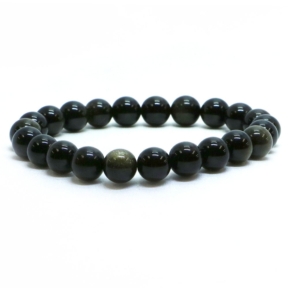 【ビーズサイズ】8mm 【腕回りサイズ】ご自身の腕回りサイズを計測いただき、ブレスレットサイズ（内径）からお選びください ＊ブレスレットサイズ（内径）は腕回りサイズ+1cmがおすすめのサイズとなります 【形】丸玉 ＊ビーズサイズは0.5mm前後の誤差がある場合がございます 【商品説明】 ゴールデンオブジディアンの単連ブレスレットになります オブシディアンは、和名を「黒曜石(こくようせき）」といいます 火山活動により酸性の溶岩が急激に冷えてできた天然ガラスとなります 色合いは黒がベースとなり、白い斑点のスノーフレイクオブジディアン 光の角度によって虹色の見えるレインボーオブジディアン 金色にシラー効果がみられるゴールデンオブジディアンなどがあります 原産地は火山帯の世界各地で産出されますが主にブラジル、メキシコの鉱山が多いということです ゴールデンオブジディアンの漆黒の色合いからギラリとゴールドに変色するさまはミステリアスな天然石ともいえるでしょう ※商品ページ画像最後の2枚は当店取り扱いのビーズとなります ご注文後当店作成担当スタッフがビーズよりブレスレットを作成させていただきます （不良品以外の返品交換はお受けできませんので予めご了承の程お願いいたします） 【パワーストーンとして】 オブジディアンは眠っていた才能を開花させ、積極性が発揮されるよう導いてくれるといわれます 守護石として「厄除け・魔除けのお守り」としてパワーを発揮してくれるといわれています 【配送につきまして】 ●メール便：送料250円（お買い物合計金額3,000円以上で1通分送料無料） ・ヤマト運輸ネコポスでのお届けとなります ・宅配便同様のお届け日数（翌日〜3日程度での配達）＊一部地域を除く ・ご自宅のポストへのお届けとなります（ご登録のお名前がポストへ記載があることをご確認お願い致します） ・大きさ（上限A4サイズ）：縦31.2cm、横22.8cm、厚さ2.5cm、重さ1kg以内 ※後払い（商品到着後コンビニなどでのお支払い）はご利用頂けます ※代引き決済はできません ※配送日時指定不可 ※発送後の住所変更はできませんので予めご注意ください ※商品紛失などの補償は基本的にございません ●宅配便：送料は配達地域によって異なります（お買い物合計金額3,980円以上で送料無料） ・佐川急便でのお届けとなります ・ドライバーによる手渡しでのお届け ・代引き決済はドライバーへ代金のお支払が可能となります （代引き手数料330円） ・配送日時指定可能 ※初回お届けより1週間以上お受け取りになられない場合は持ち戻りとなり返送となります 返送による送料は運送会社の定価送料を実費ご負担いただくことになりますので 予めご注意くださいますようお願い申し上げます ※当店の判断で日本郵便（レターパック）で発送させていただく場合もございます 予めご了承のほどお願い申し上げます　